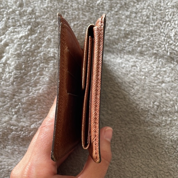 Louis Vuitton Wallet - Unisex - Picture 8 of 9